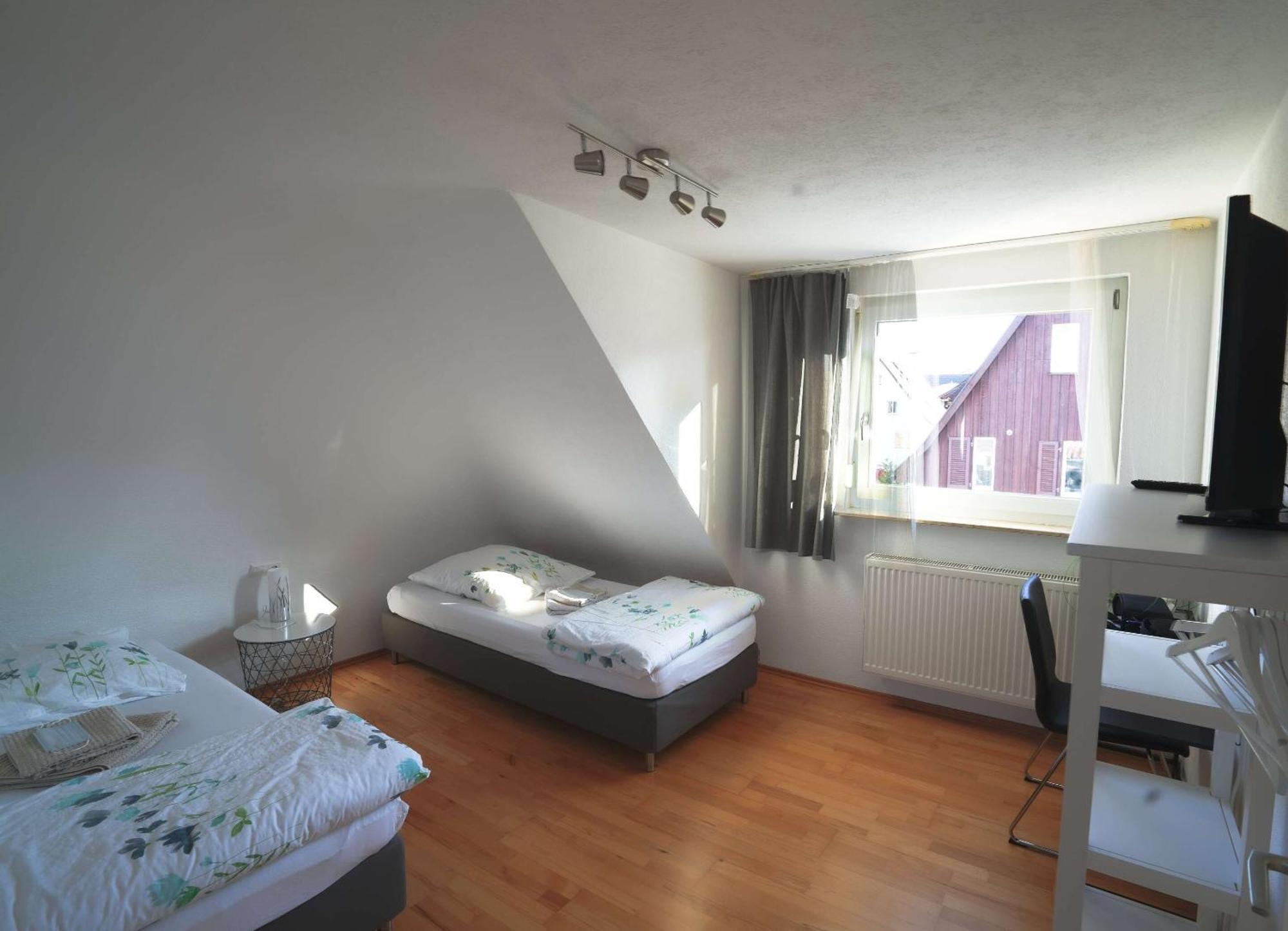 Fewo Reutlingen Heinestrasse Habitación foto